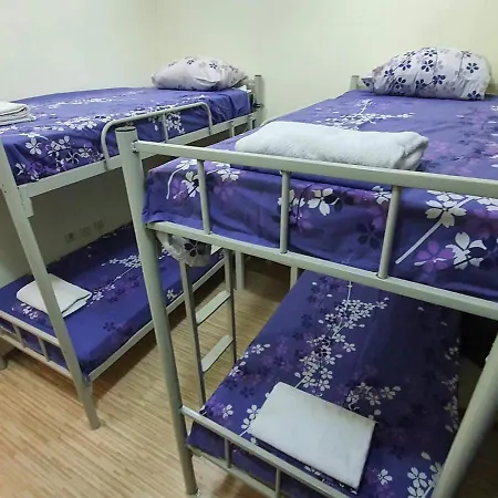 Hostel Plovdiv אכסניה